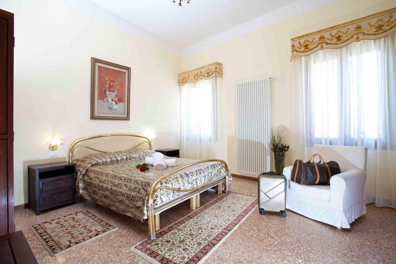 Ferienwohnung Di.Gianfranco Piano Nobile Venedig Exterior foto