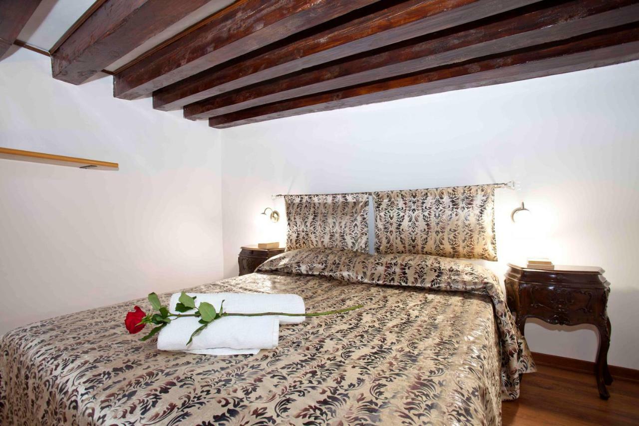 Ferienwohnung Di.Gianfranco Piano Nobile Venedig Exterior foto